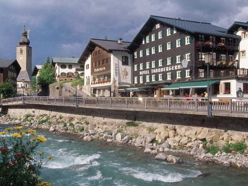 Hotel Tannbergerhof Im Zentrum Von Lech 외부 사진